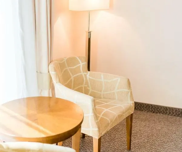 Ξενοδοχείο Hotel Burgas 4*
